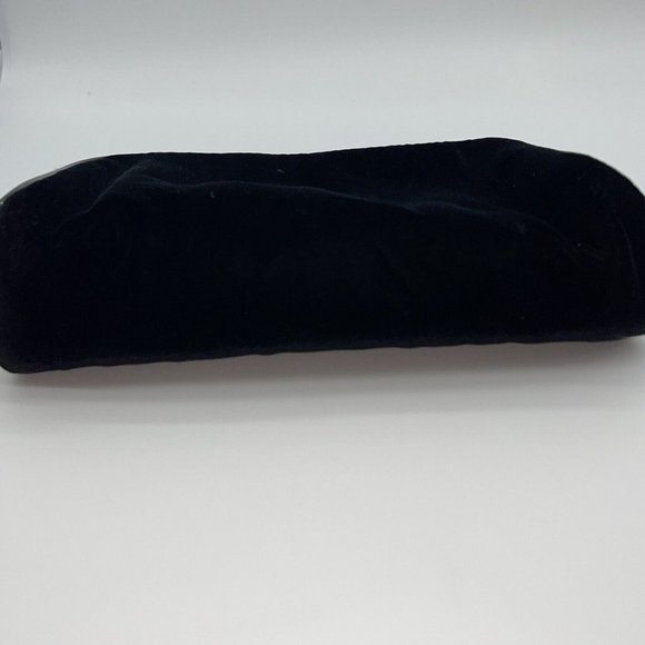 Chanel Parfums Black Velvet Travel Case Makeup Toiletry Bag 9x6" - Picture 8 of 12
